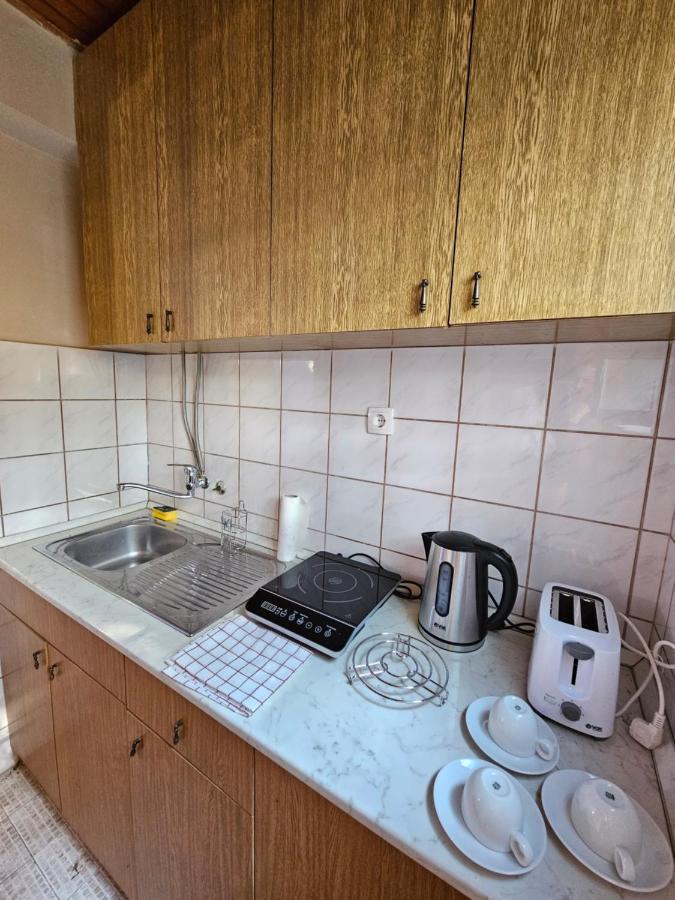 Booking Apartments Alone 1 Белград Экстерьер фото