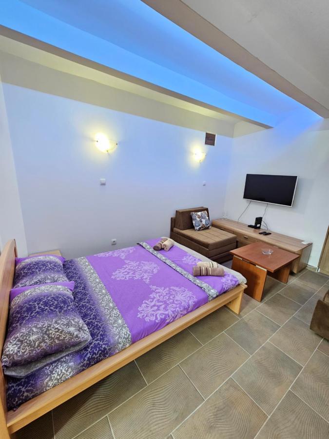 Booking Apartments Alone 1 Белград Экстерьер фото